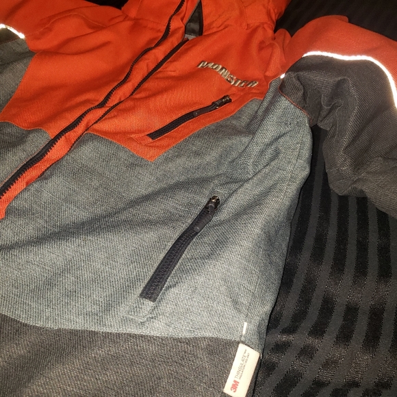 Winter Parka - Picture 3 of 7